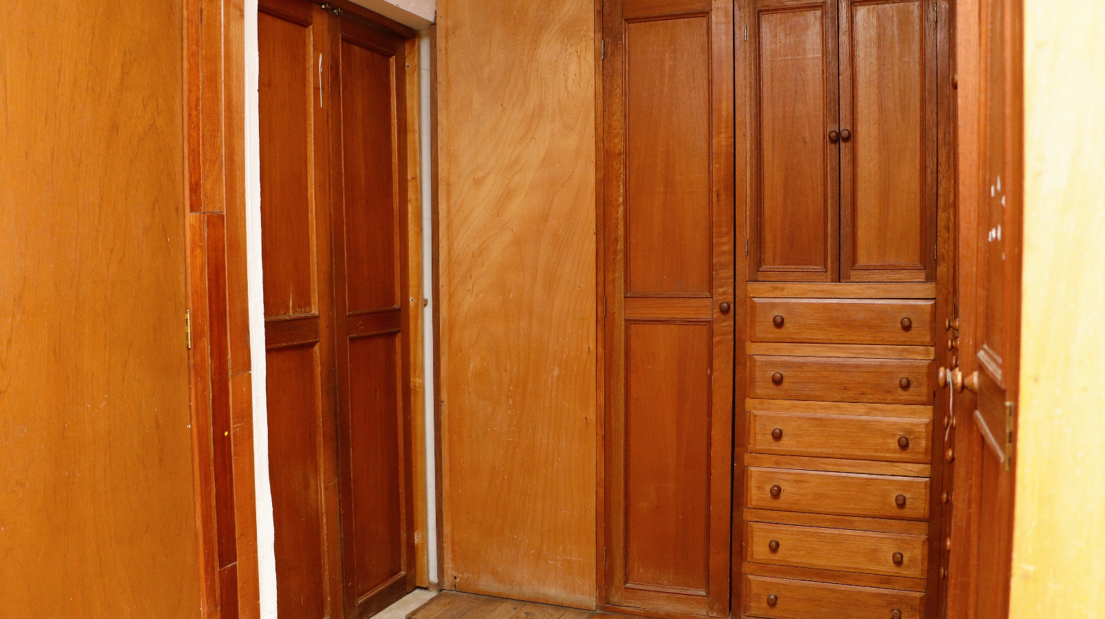 COMMERCIAL HOUSE FOR RENT IN BRENAMIEL OAXACA